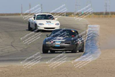 media/Oct-29-2022-CalClub SCCA (Sat) [[e05833b2e9]]/Race Group 3/Qualifying (Outside Grapevine)/